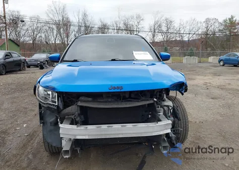 2019 Jeep Compass Altitude 4X4 from USA, damaged, VIN 3C4NJDBB8KT682995